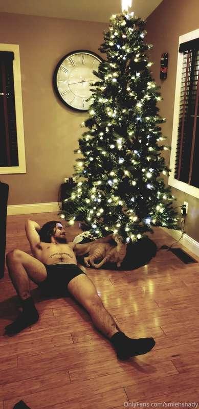 Happy fucking holidays🗻