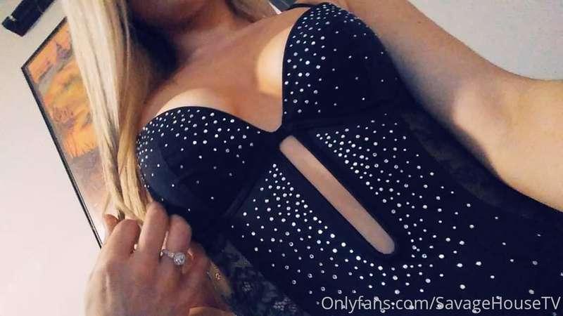 Good Morning 🖤🖤🖤 
it's 🔥 Savage Saturday 🔥 - Time for some d..