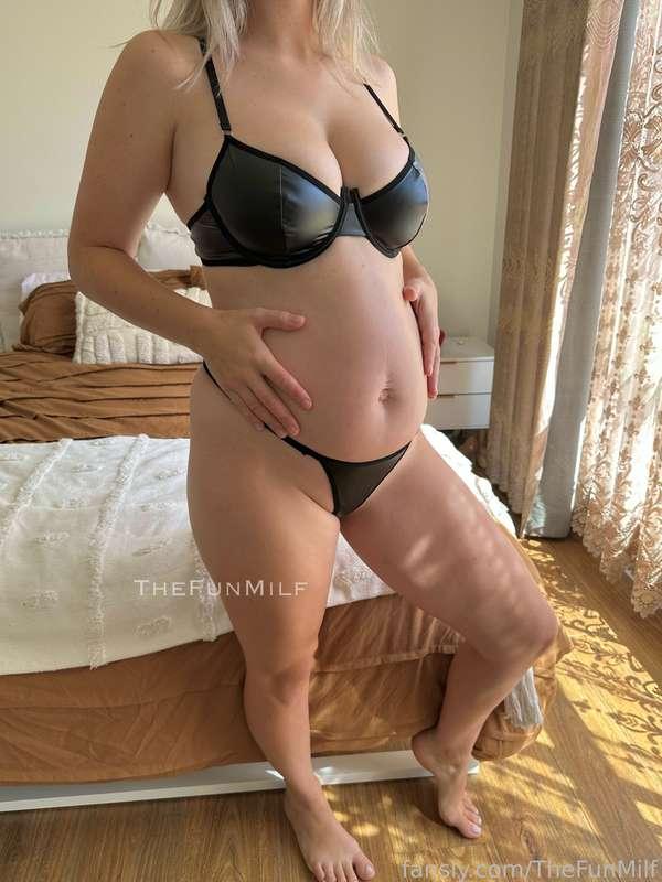 thefunmilf image #6