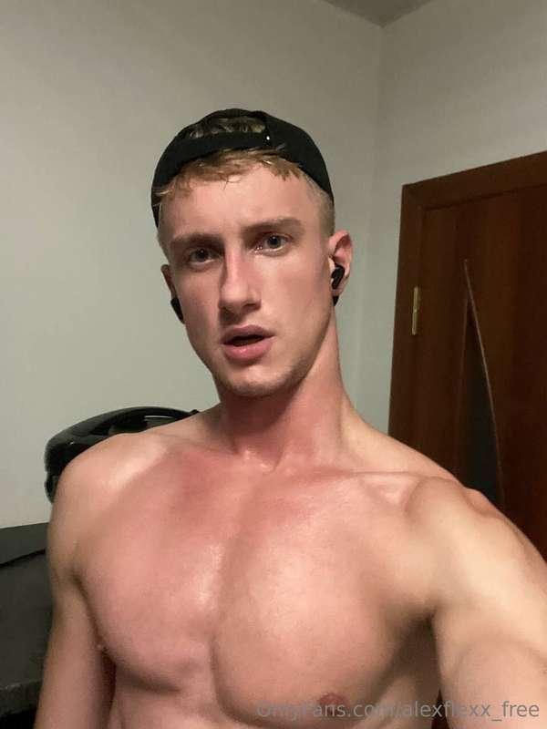 alexflexx_free image #1