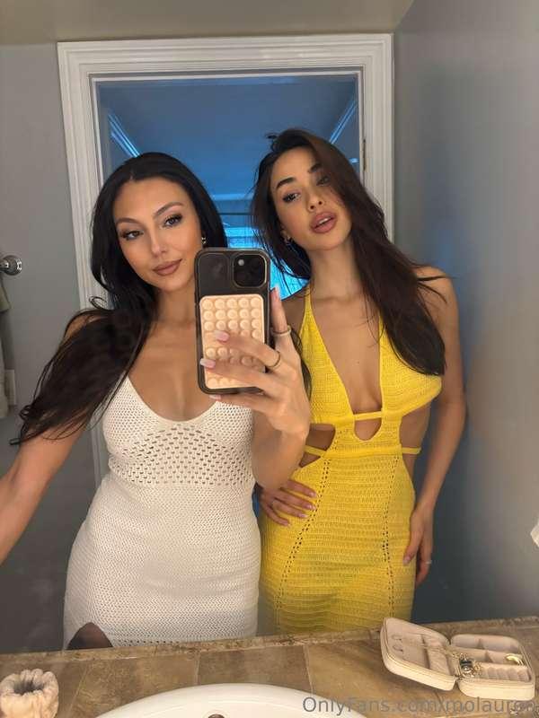 going live later today w my long lost sister🤍 hehe hope to s..