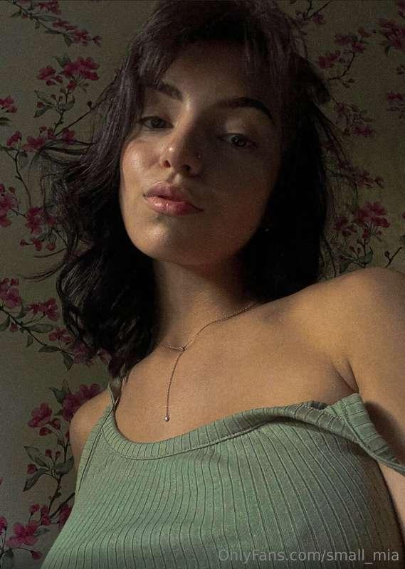 🔥𝗙𝗥𝗘𝗘 𝗢𝗡𝗟𝗬 𝗡𝗢𝗪🔥FINALLY 18 @18y.o_kaitlin make FREE SUB FOR F..