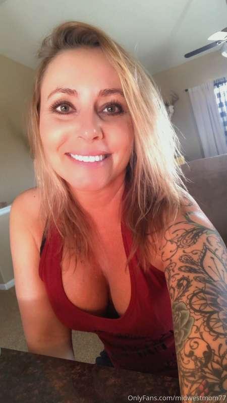 Happy Saturday, friends !!
