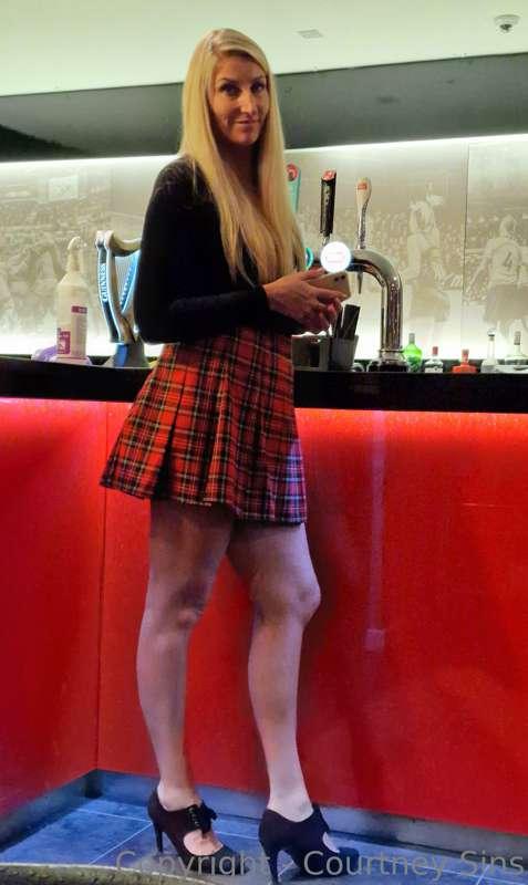 Birthday inbound... who wants to buy me a cocktail 🍸