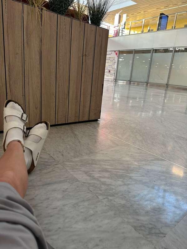 Save me pleaseeee 😩😩😩😩😩😩😩