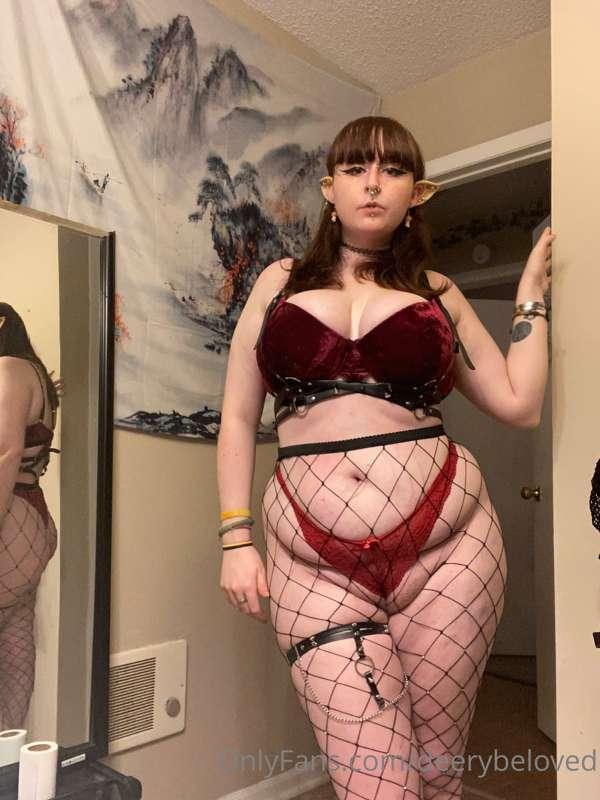 back from vacay, new content soon 🥴💋