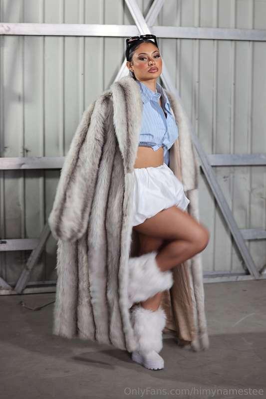 short short skirts