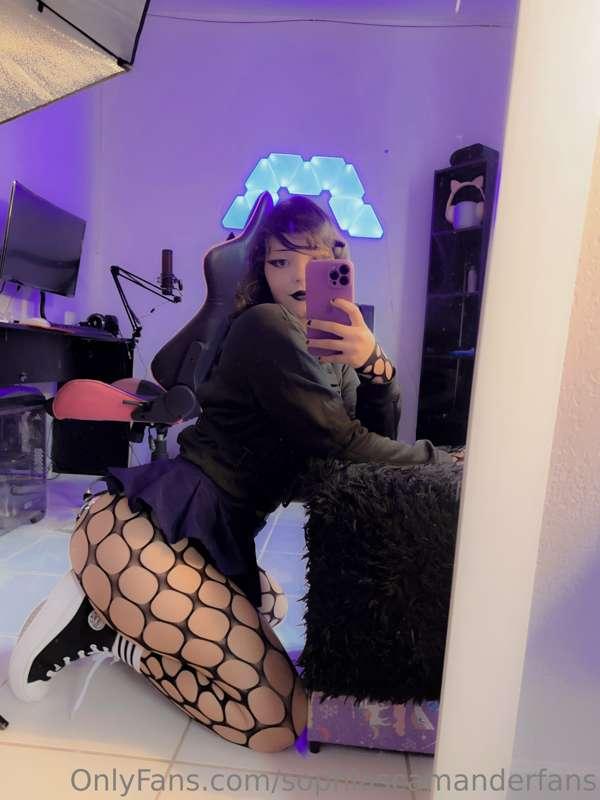 sophiascamanderfans image #7
