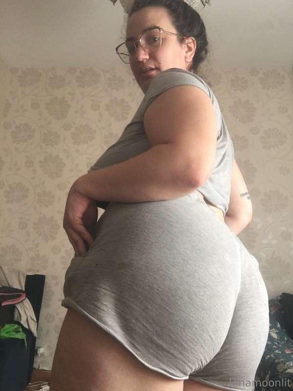 Big ass up ur face? God, so horny, really? 🫣🤭