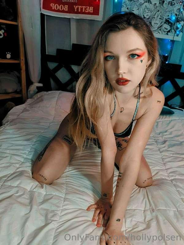 Would you like to know how many tattoos I have and see them ..