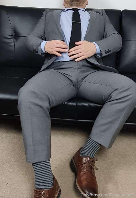 thesuitedboss image #4