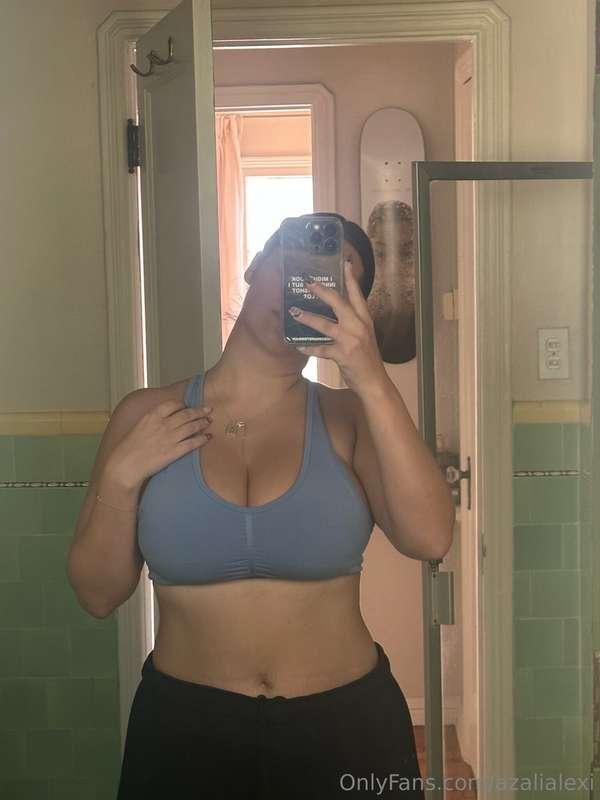 the gym destroyed me today🥵