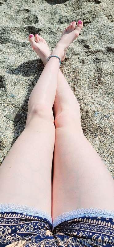 There's a reason my nickname is Lily White 😜😎☀️