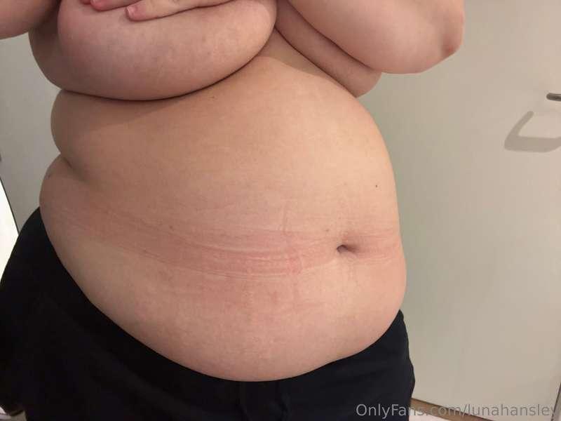 lunahansley image #1