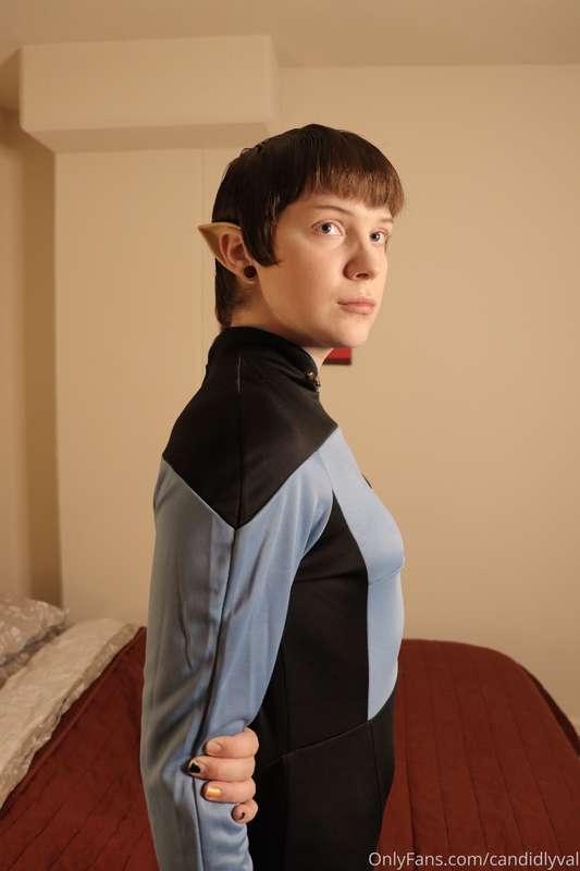 Ok lieutenant Spock, I put on the maid outfit, now what?