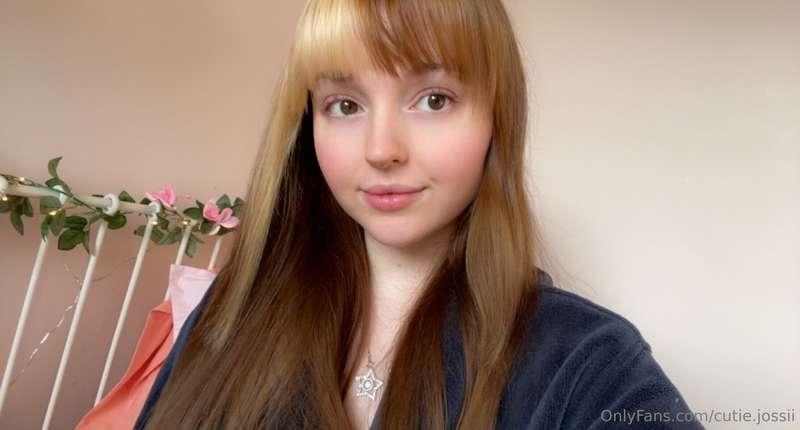 @lazypink @lazypink has all the newest content and best GFE