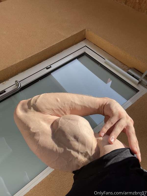armzbro97 main image