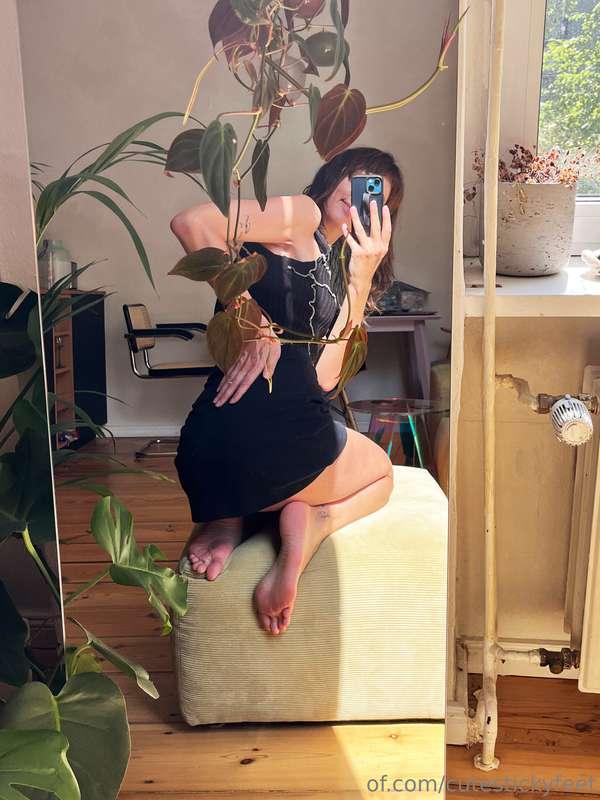 my soft soles and cute butt wish you an amazing start into t..