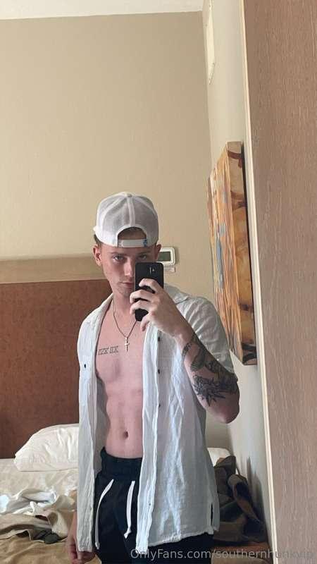 at the beach, what content do yall wanna see? 😜