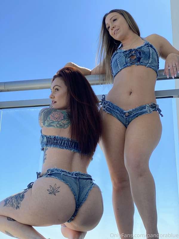 Unedited denim photoset with Mary 💙
