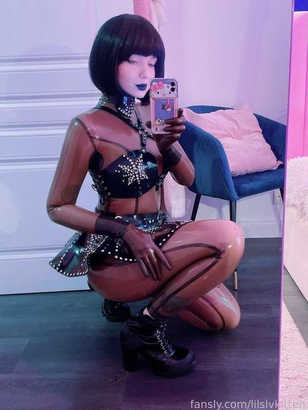 lilslvkitten image #8