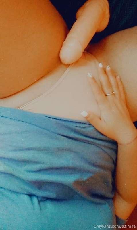 Good morning baby .. Shall we have breakfast together? 👅👅💦💦🤤..