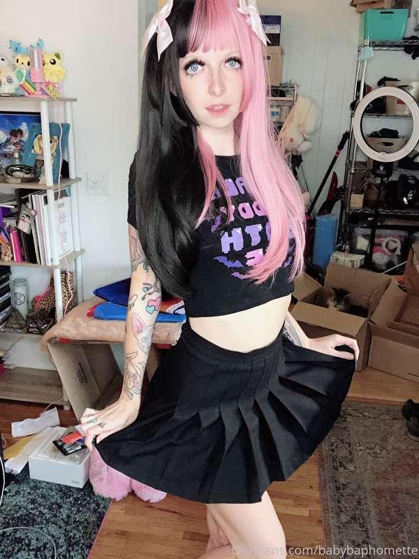 small tittie goth girlfriend