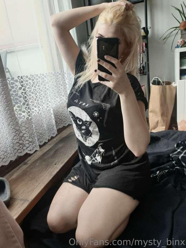 mysty_binx image #3
