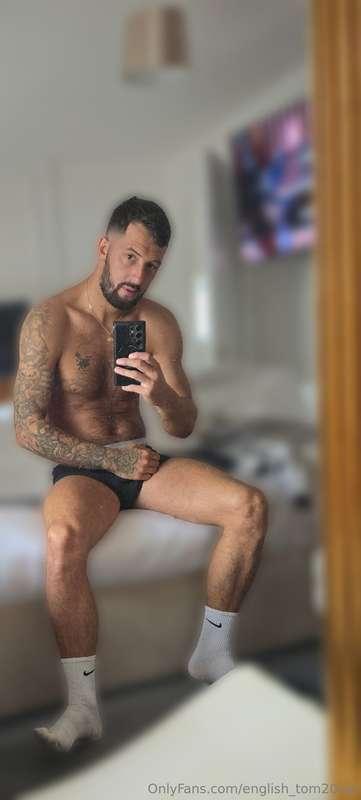 I want u in my bed this morning as I woke up alone 😔