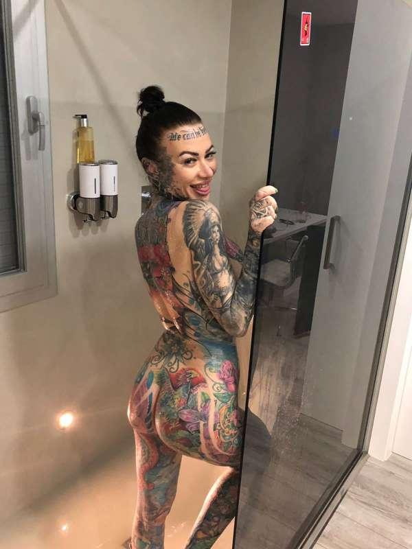 Shower time in Barcelona 