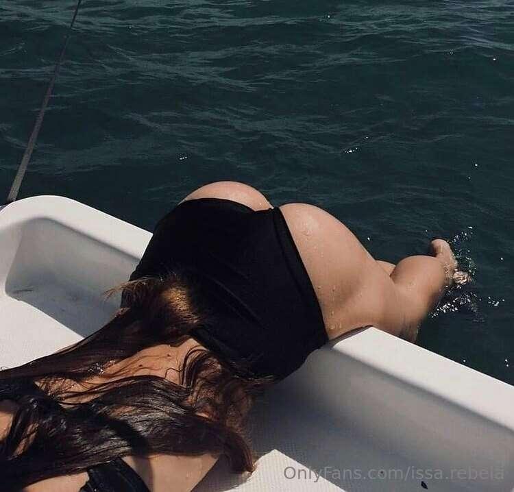 🤭
