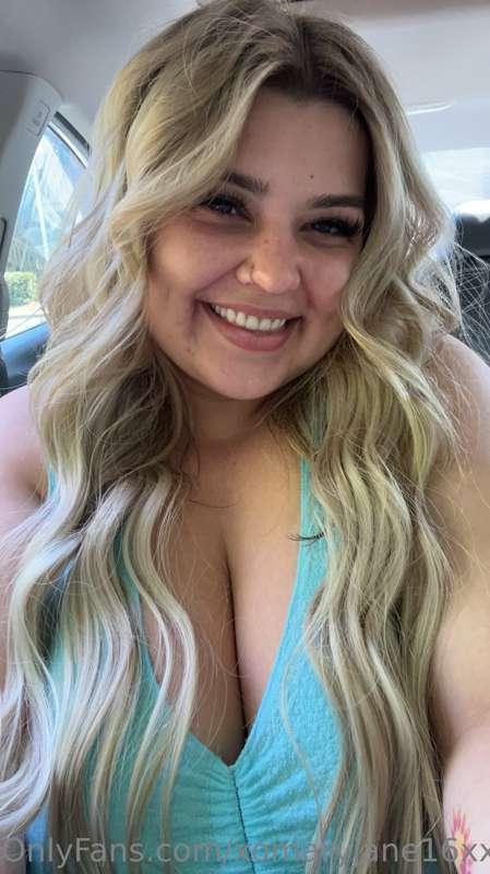 Do you love my new hair??😍💙
So happy to have it back to thic..