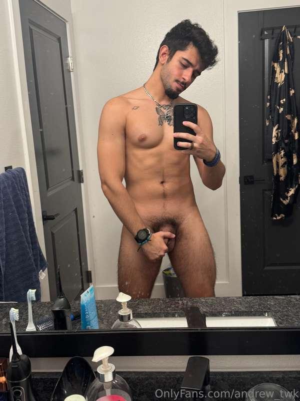 😘