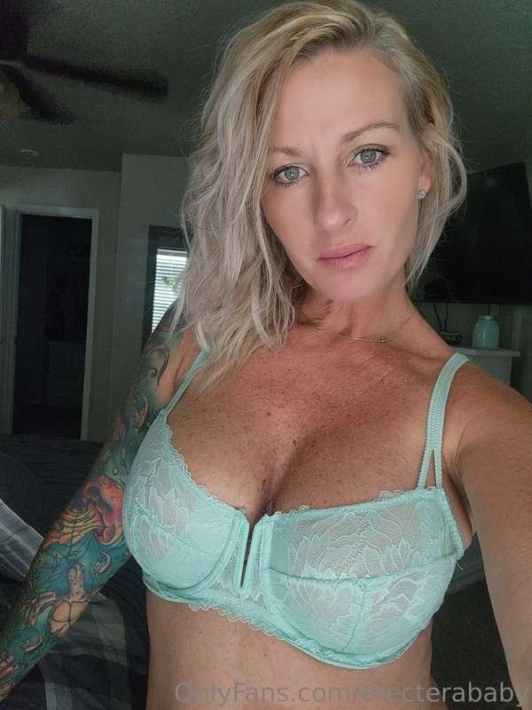 I saved a spot for you... cum join me