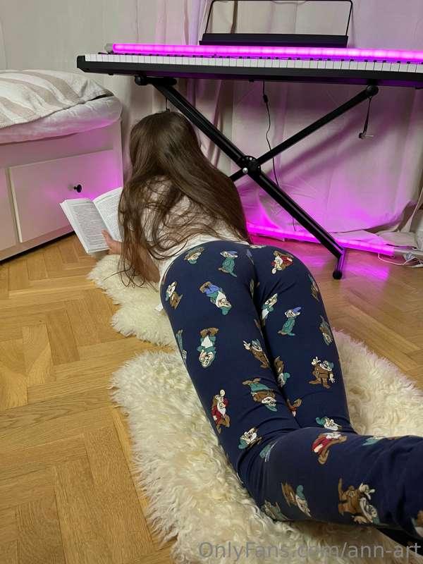 Reading time➡️
📚📖🧐😘