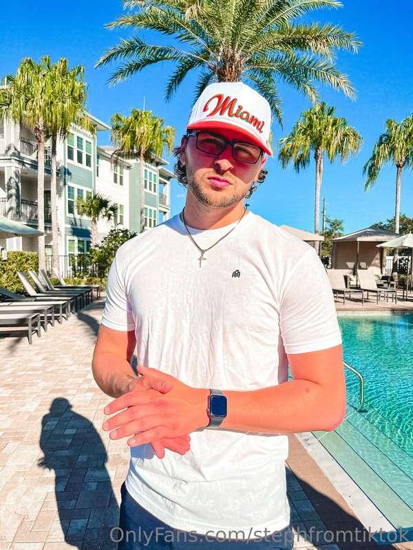 Swim day is every day in Florida 😎🌴