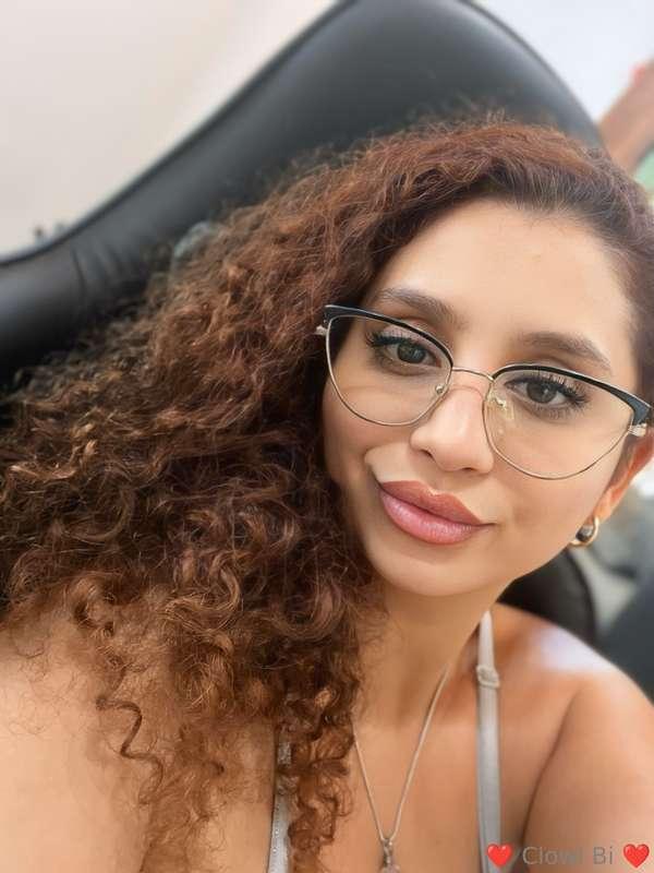 Good morning love, I'm available for video calls, private li..