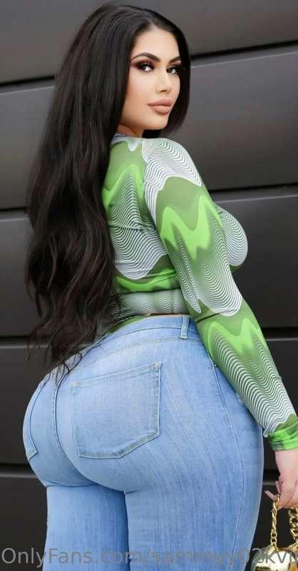 💋𝙄’𝙢 𝙫𝙞𝙗𝙞𝙣𝙜 💃𝙩𝙝𝙚 𝙜𝙧𝙚𝙚𝙣 𝙩𝙤𝙙𝙖𝙮 💵💰🛍️