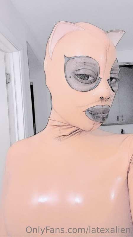 latexalien image #0