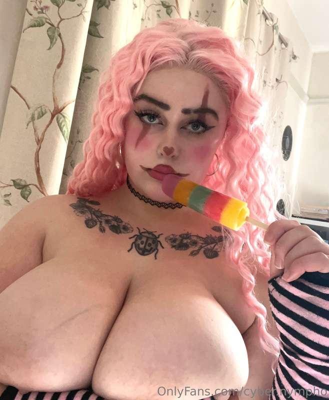 🤡🎀