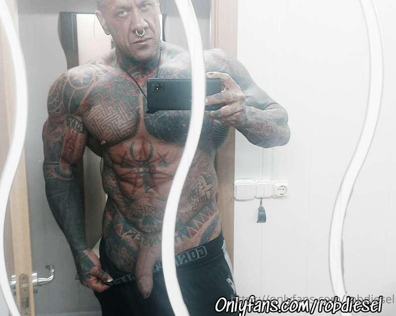 Work is finished and my dick is tired..
You want more "soft ..