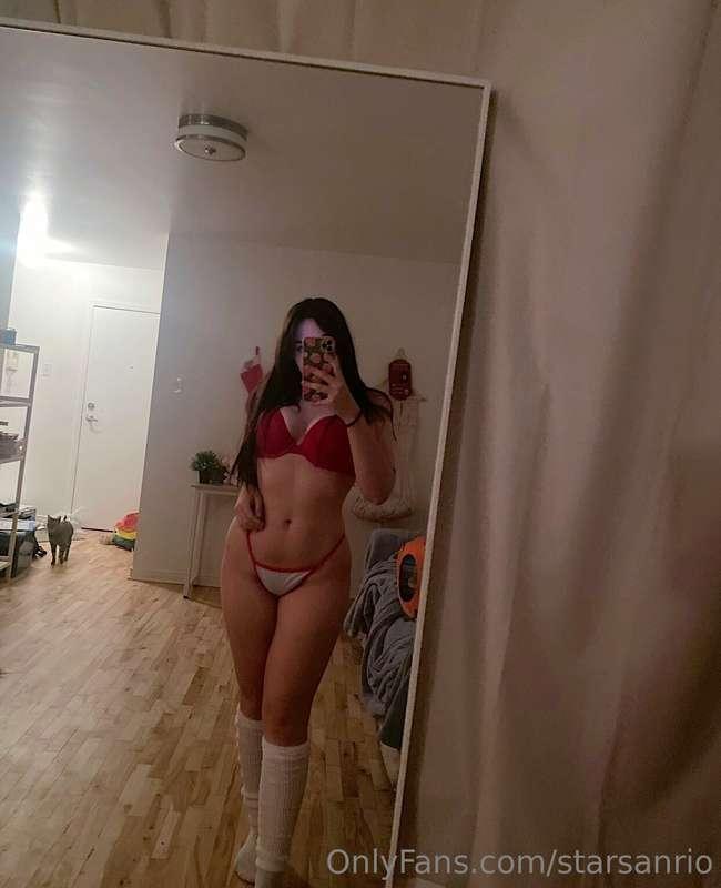 Hii lovelies 🌟❤️ Who wants to see more?