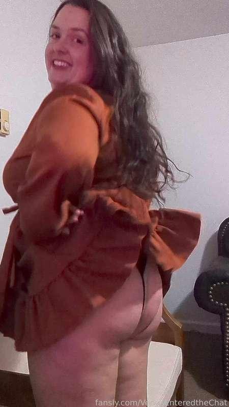 venusenteredthechat image #3