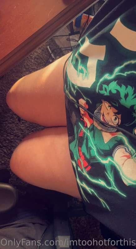 Have some thigh pov 🥵