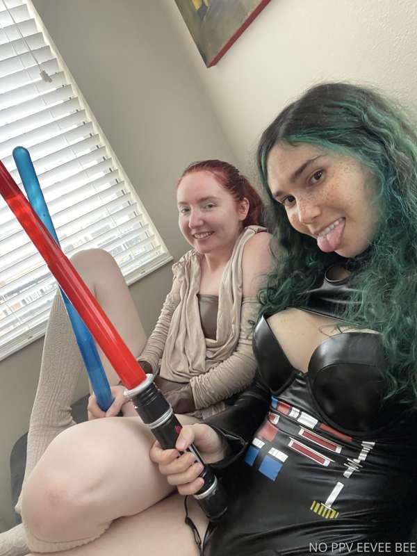 DO YOU WANT TO PLAY WITH US?😉