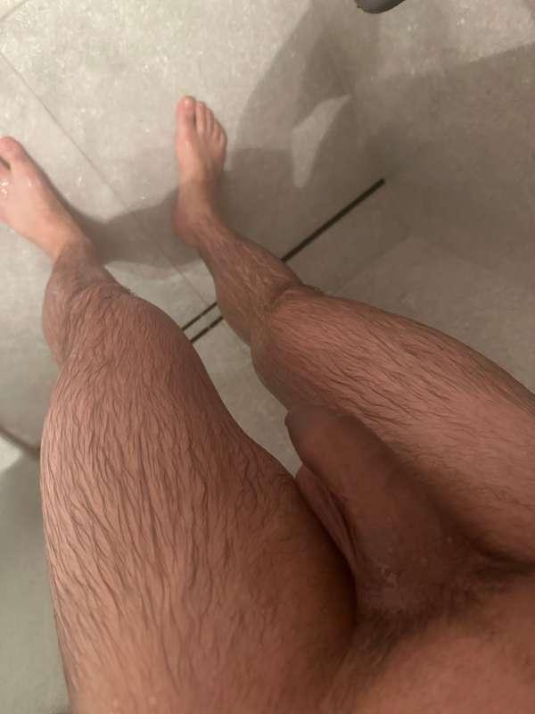 Blurry pic but i hang soo fucking low fully soft every time ..
