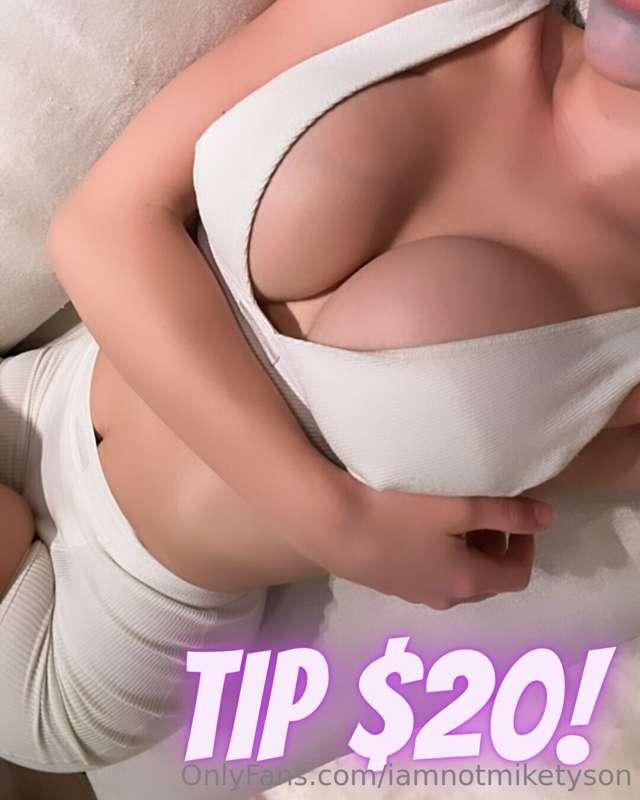 Titty titty bang bang…. 🚂

It's Thirsty Thursday 👅💦 so let's..