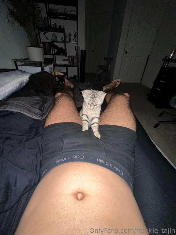 How I woke up today 😆