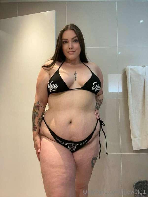 MY HOT FRIEND @cortneynicole IS SO FUCKABLE‼️ find out why ‼..