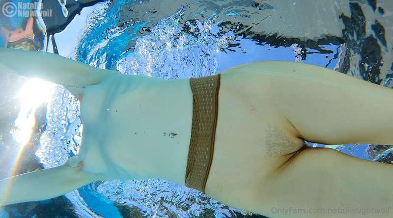 DM me "Tan CDR Nylons Pool 4.21.25" for the video! 💦